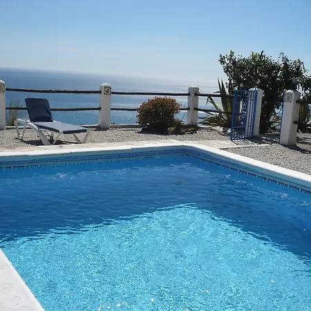 El Paraiso Villa *